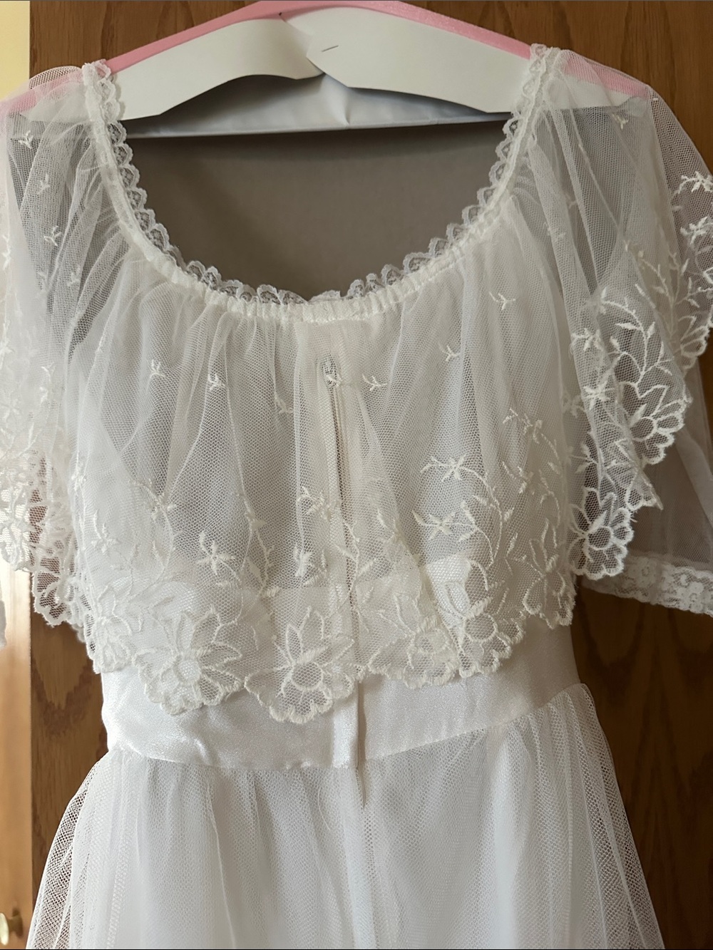 Ethereal 1980s Gunne Sax White Tiered Lace Maxi Dress - Picture 3 of 6